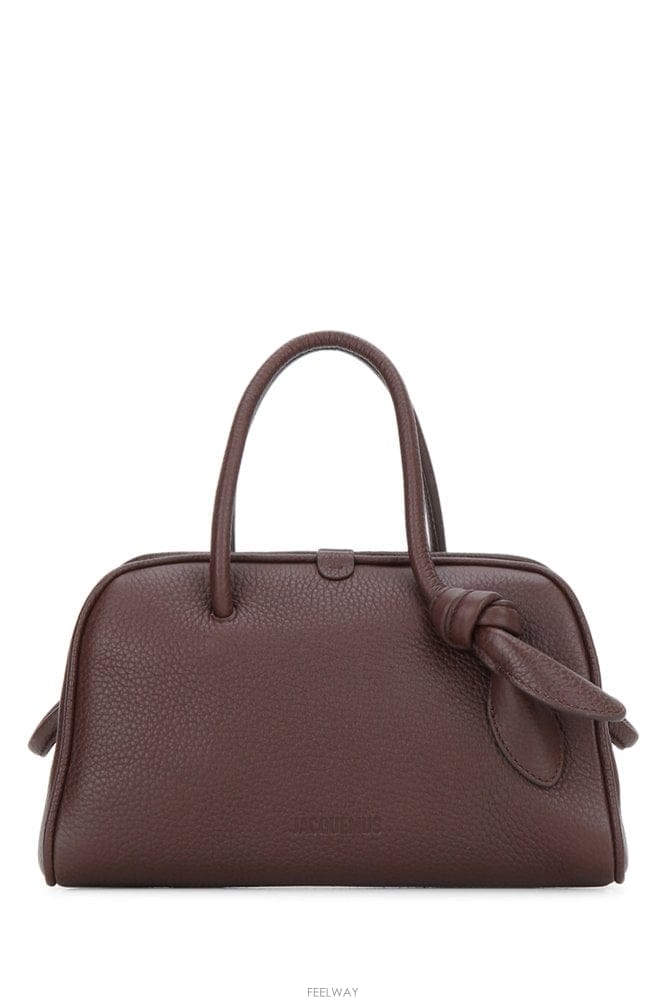 Jacquemus ��ũ���� �� �ڶ� �������� BAW00416AC03A03 880 B0442266094��ũ���� �� �ڶ� �������� BAW00416AC03A03 880 B0442266
