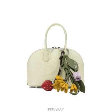 Self Portrait 26FW ���� ��Ʈ����Ʈ ��Ʈ�� PF26 316A YYELLOW26FW ���� ��Ʈ����Ʈ ��Ʈ�� PF26 316A YYELLOW