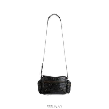 Balenciaga 26FW �߷��þư� ���� A006LJ 2ABEK1000 Black26FW �߷��þư� ���� A006LJ 2ABEK1000 Black