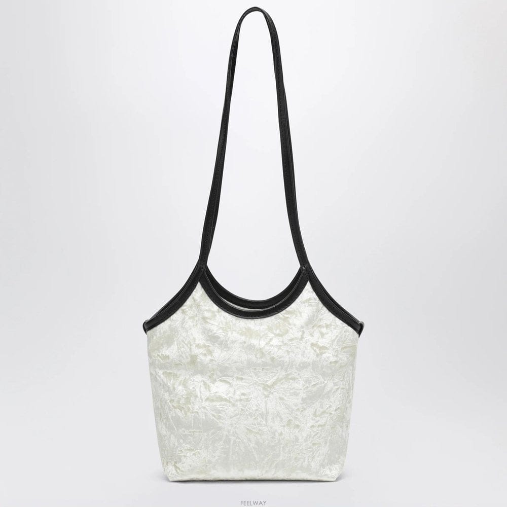 | Other Brand | 26 F/W VALESQUE CAMI ���� ��Ʈ�� �� �� ȭ��Ʈ ���� B005228824726 F/W VALESQUE CAMI ���� ��Ʈ�� �� �� ȭ��Ʈ ���� B00