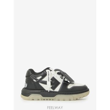 26FW 오프화이트 Chunky OOO 로고 로우탑 스니커즈 [M] OF057420011001