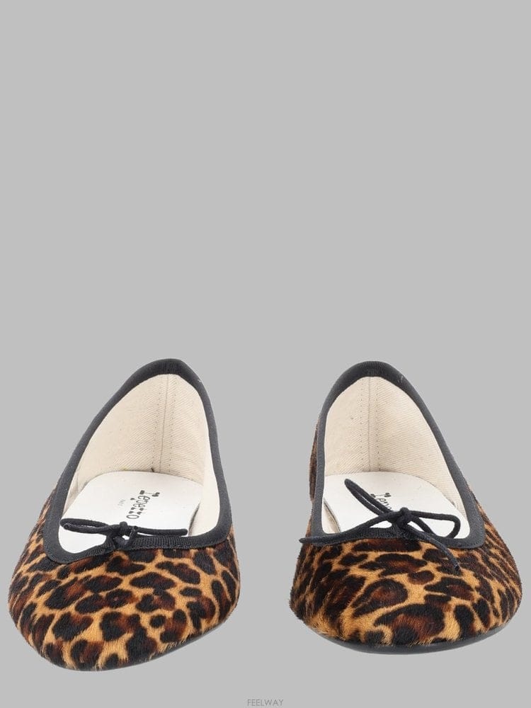 Repetto 26 F/W ������ �÷����� V1790PONY_1479 B004229004326 F/W ������ �÷����� V1790PONY_1479 B0042290043