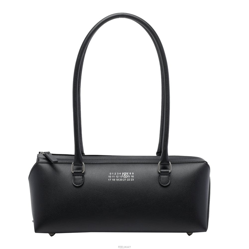 Maison Margiela 26 F/W MM6 ���� ���������� ���� NUMERIC �ΰ� Ʈ��ũ  B001229653826 F/W MM6 ���� ���������� ���� NUMERIC �ΰ� Ʈ��ũ  B