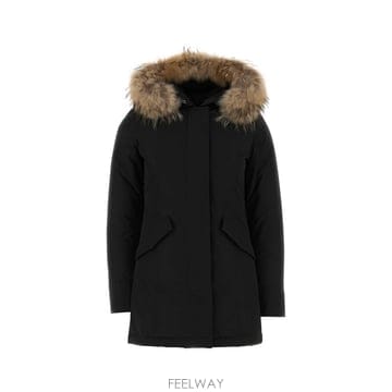 울리치 ARCTIC RACCOON 파카 블랙