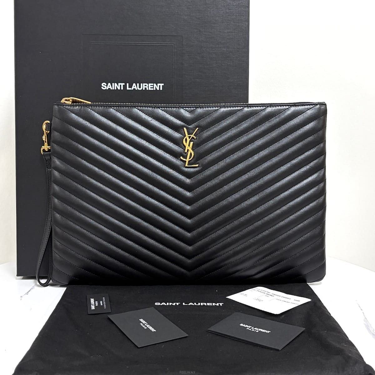 Saint Laurent ���ζ� ���׷� ��Ʋ�� Ŭ��ġ�� ���� (440222)���ζ� ���׷� ��Ʋ�� Ŭ��ġ�� ���� (440222)