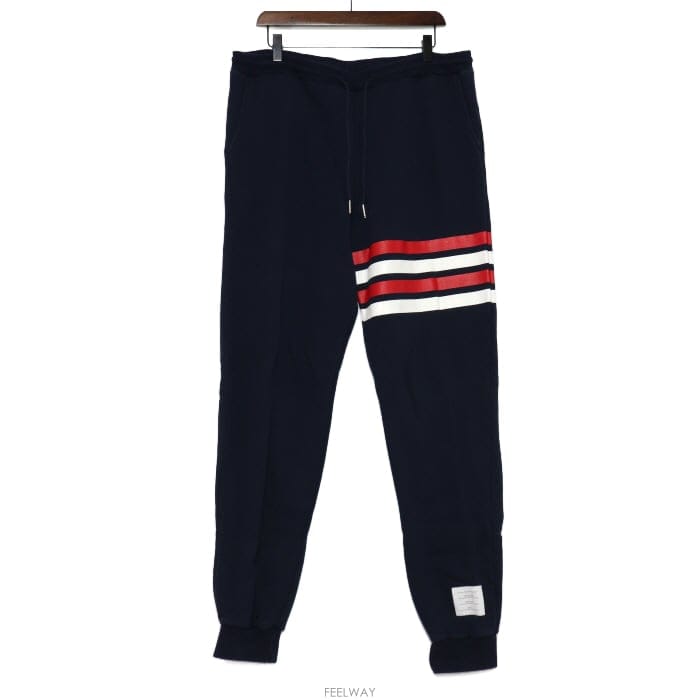 Thom Browne ����� MJQ008E ���̺� �缱 Ʈ���̴� �������� ���� ����aa65642����� MJQ008E ���̺� �缱 Ʈ���̴� �������� ���� ��