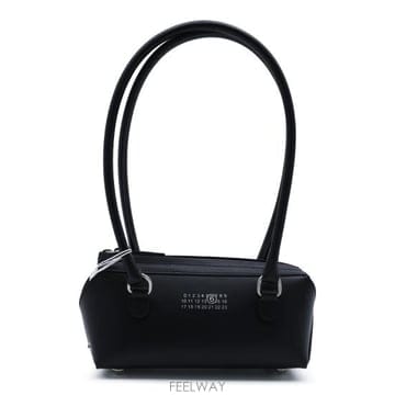 MM6 26FW MM6 �������������� ����� SB6ZH0039 P9061T8013 BLACK26FW MM6 �������������� ����� SB6ZH0039 P9061T8013 BL
