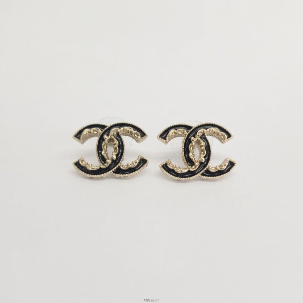 CHANEL ���� CC�ΰ� ���� ������ ���� ���͵� �Ͱ��̻��� CC�ΰ� ���� ������ ���� ���͵� �Ͱ���