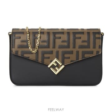 FENDI ���� ü�� ũ�ν��� 8M0509 AVN9 F13VK���� ü�� ũ�ν��� 8M0509 AVN9 F13VK