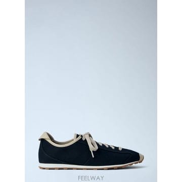 Jacquemus 26 FW ��ũ���� ���� �� �״Ͻ� ����Ŀ�� jac0266032blk26 FW ��ũ���� ���� �� �״Ͻ� ����Ŀ�� jac0266032blk