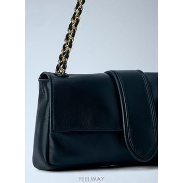 26 F/W 자크뮈스 르 BAMBINO 체인 숄더 백 26EBAW00 B0112294391