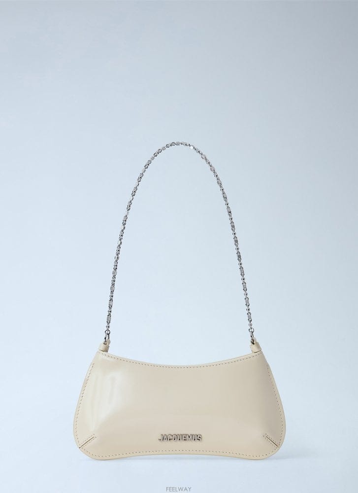 Jacquemus 26 F/W ��ũ���� �� �ڶ� BISOU ü�� ��� �� 26EBAW0 B011229440326 F/W ��ũ���� �� �ڶ� BISOU ü�� ��� �� 26EBAW0 B01