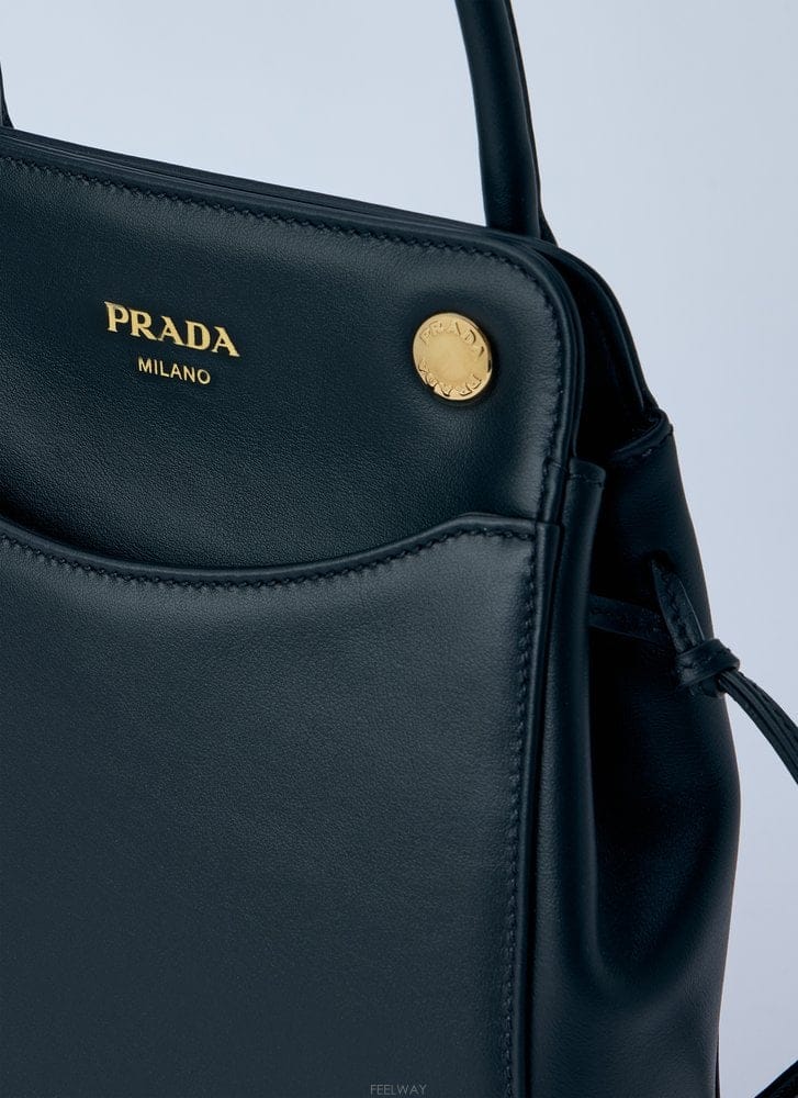 PRADA 26 F/W ����� ĳ�� �̴� ���� �ڵ�� 1BA496 2C6A F0 B011229441226 F/W ����� ĳ�� �̴� ���� �ڵ�� 1BA496 2C6A F0 B01