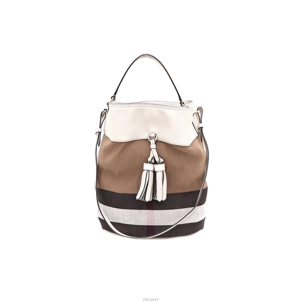 Burberry ������ 4015263 �ֽ��� ĵ���� ��Ʈ�� �� �����kk13499984������ 4015263 �ֽ��� ĵ���� ��Ʈ�� �� �����kk1349998