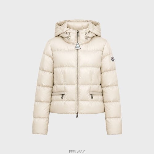 Moncler [��Ŭ����] AVOCE �ƺ�ü �ΰ� ��ġ �ĵ� �ٿ� �� �е� ���̺��� ���� �е� 1A00151 539ZD 2[��Ŭ����] AVOCE �ƺ�ü �ΰ� ��ġ �ĵ� �ٿ� �� �е� ��