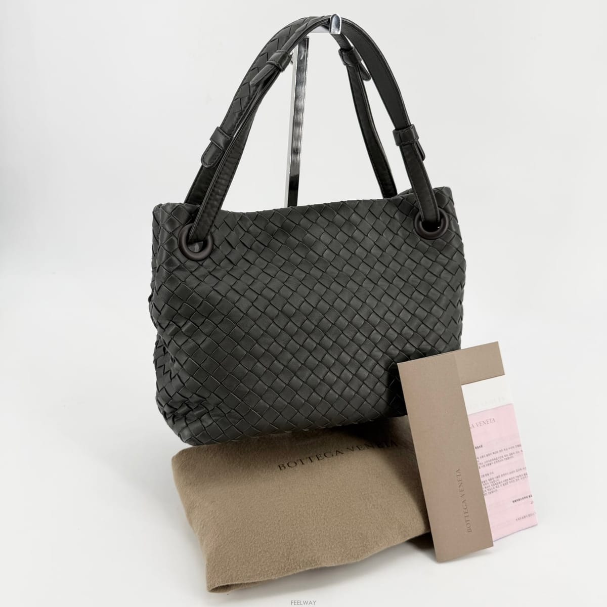 Bottega Veneta ���װ�����Ÿ ��Ʈ��ġ���� ���� �����ٹ麸�װ�����Ÿ ��Ʈ��ġ���� ���� �����ٹ�