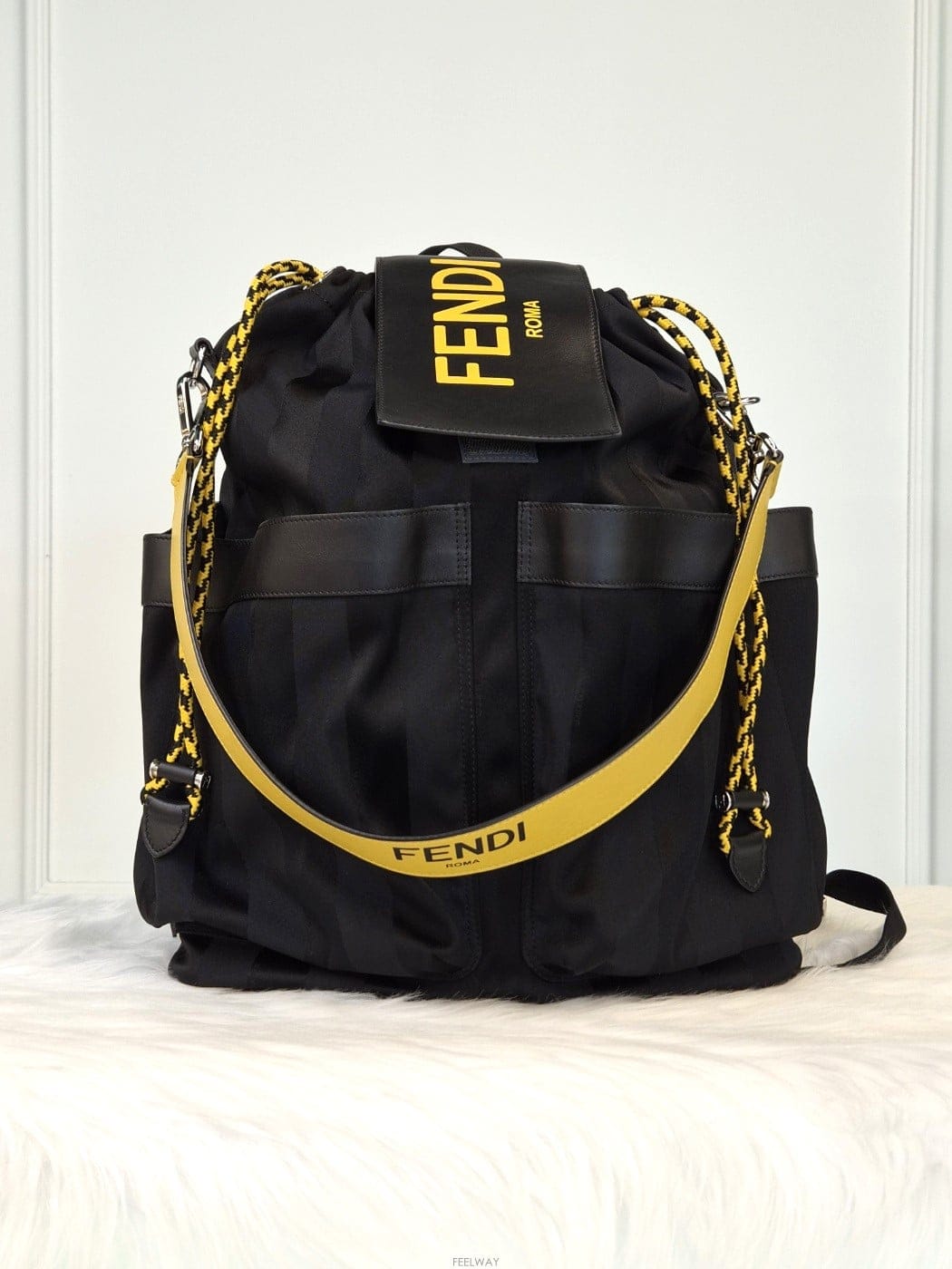 FENDI [�ٿ� ������] ��� ��ī�� ����(7VZ056) ���� A+[�ٿ� ������] ��� ��ī�� ����(7VZ056) ���� A+