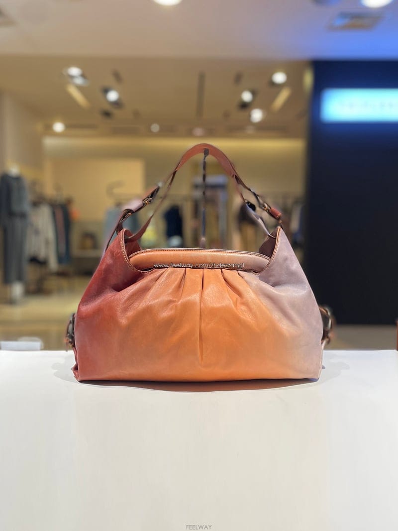 FENDI ��� ��Ƽ�� ����B �׶��̼� ��Ʈ�� 8BN191��� ��Ƽ�� ����B �׶��̼� ��Ʈ�� 8BN191