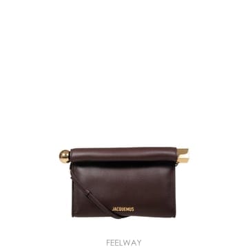 Jacquemus �δ��� JACQUEMUS ��ũ���� ���� Ŭ��ġ���δ��� JACQUEMUS ��ũ���� ���� Ŭ��ġ��