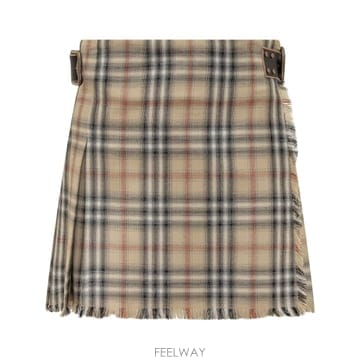 Burberry �δ��� BURBERRY ������ üũ ������ ��ĿƮ�δ��� BURBERRY ������ üũ ������ ��ĿƮ