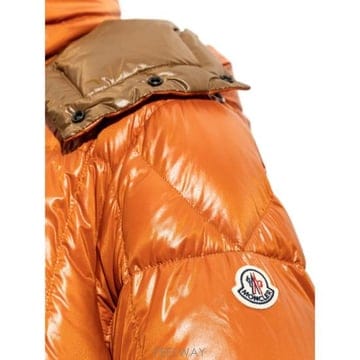 Moncler 26FW ��Ŭ���� ���� 597Z8 1A001 13 38326FW ��Ŭ���� ���� 597Z8 1A001 13 383