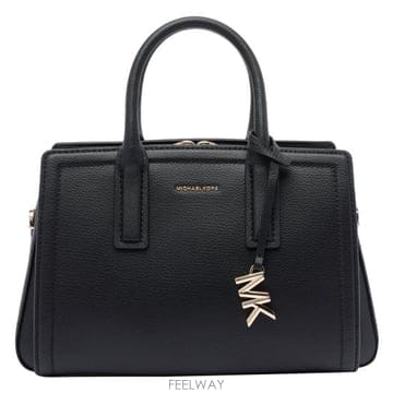 Michael Kors 26FW ����Ŭ �ھ ��Ʈ�� 30S5G9IS1L 001 Black26FW ����Ŭ �ھ ��Ʈ�� 30S5G9IS1L 001 Black