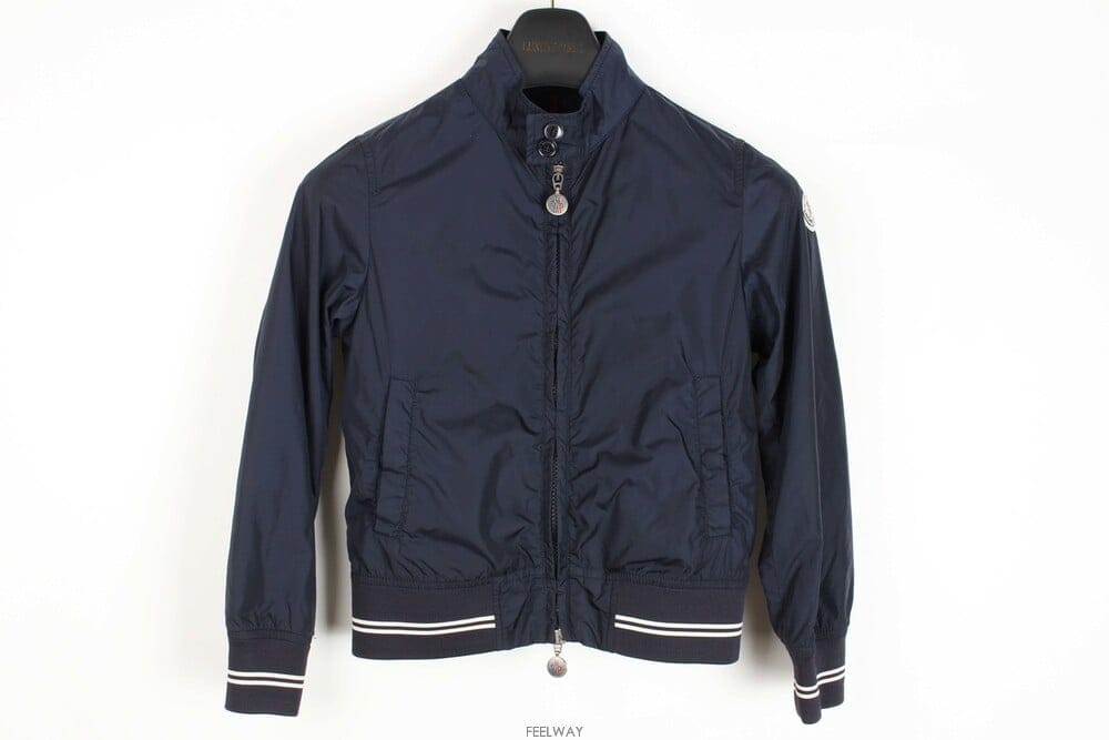 Moncler ��Ŭ���� Ű�� �ΰ���ġ ���� ���̺� 8Y��Ŭ���� Ű�� �ΰ���ġ ���� ���̺� 8Y
