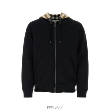 Burberry 26FW ������ üũ �ĵ� ��ư ���� �ĵ� 8060705 A1189 Black26FW ������ üũ �ĵ� ��ư ���� �ĵ� 8060705 A1189 Bla