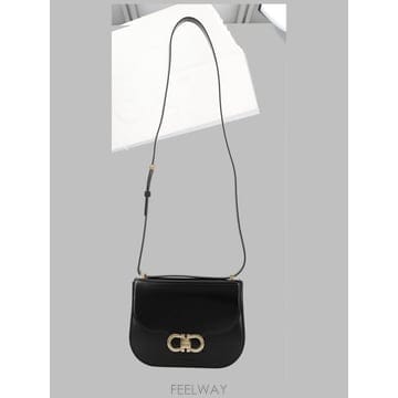 26 F/W 페라가모 SHOULDERBAGS 789541_219867 B0042281877