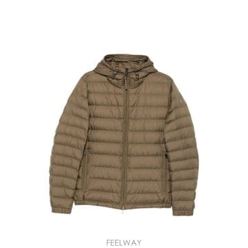 Moncler 26FW ��Ŭ���� �е� 597X2 1A000 99 82E GREEN26FW ��Ŭ���� �е� 597X2 1A000 99 82E GREEN