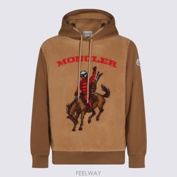 Moncler 26FW ��Ŭ���� ���� Ƽ���� L20918G00071 89B00246 Brown26FW ��Ŭ���� ���� Ƽ���� L20918G00071 89B00246 Brown