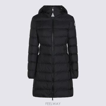 Moncler 26FW ��Ŭ���� �е� L20931C00027 539YH999 Black26FW ��Ŭ���� �е� L20931C00027 539YH999 Black