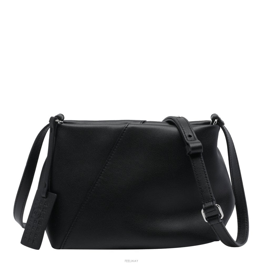 Maison Margiela 26 F/W MM6 ���� ���������� ���д��� ũ�ν��ٵ� �� SB5ZH B001229652926 F/W MM6 ���� ���������� ���д��� ũ�ν��ٵ� �� SB5Z