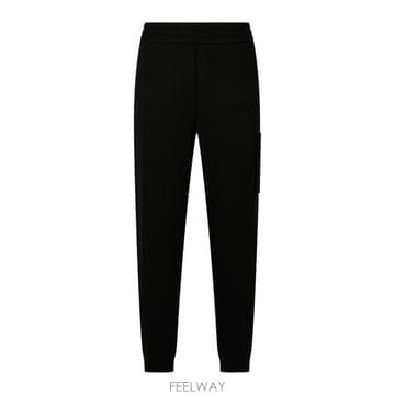 Moncler 26FW ��Ŭ���� ��Ʈ����Ʈ ���� 918H00002 89AZY999 Black26FW ��Ŭ���� ��Ʈ����Ʈ ���� 918H00002 89AZY999 Black