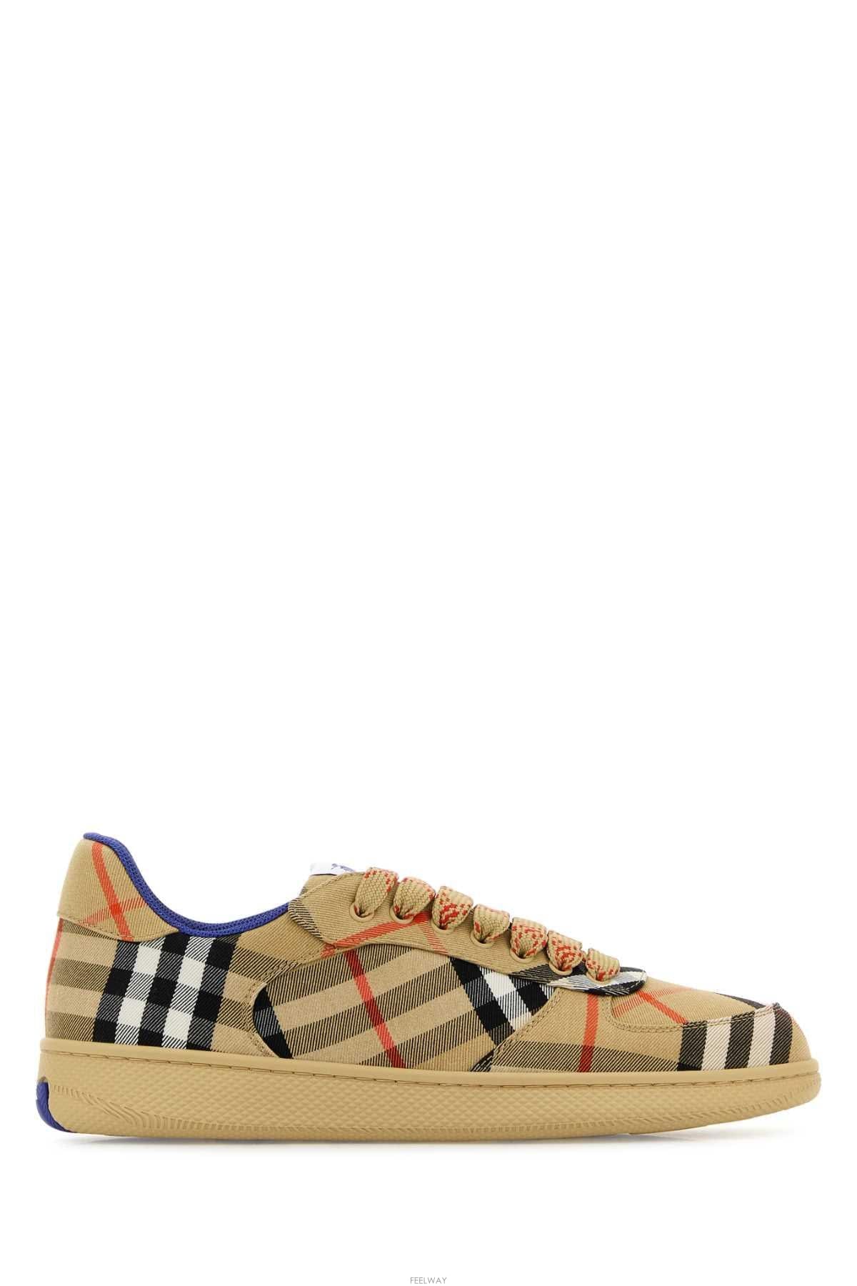 Burberry ������ MF TERRACE CHK 8095276 B9368 B0441500966������ MF TERRACE CHK 8095276 B9368 B0441500966