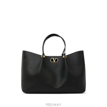 Valentino 26FW �߷�Ƽ�� ����ٴ� ��Ʈ�� WB0T82 WLA0NO BLACK26FW �߷�Ƽ�� ����ٴ� ��Ʈ�� WB0T82 WLA0NO BLACK