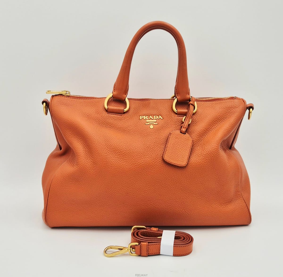 PRADA ����� ��Ʈ�� �� ���������� ��Ʈ�� �� �����