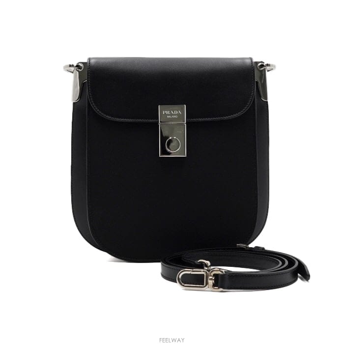 PRADA ����� 1BD272 ���� ���Ϸ� ���� �ΰ� ����� �� ũ�ν���aa67526����� 1BD272 ���� ���Ϸ� ���� �ΰ� ����� �� ũ�ν���