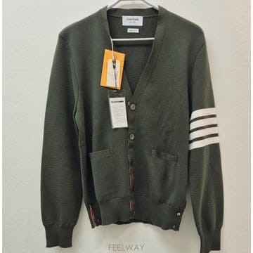 Thom Browne ����� ������ �ж�뽺Ƽġ ��ư ����� ���׸������ ������ �ж�뽺Ƽġ ��ư ����� ���׸�