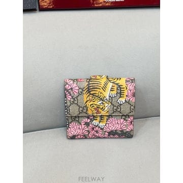 GUCCI ���� �� ���������� �� ������