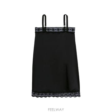 Simone Rocha 26 FW �ø� �λ� ������ �� ���̽� Ʈ���� �巹�� 74931009BLACK TP45634388626 FW �ø� �λ� ������ �� ���̽� Ʈ���� �巹�� 7493100
