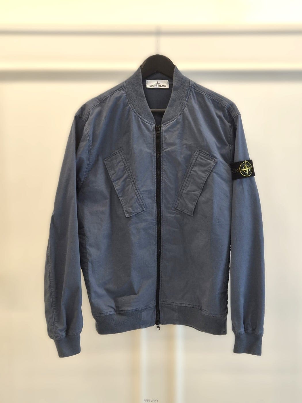 Stone Island [�ٿ� ������] ������Ϸ��� ������ ���� �ٶ����� ���� B+[�ٿ� ������] ������Ϸ��� ������ ���� �ٶ����� ���� B