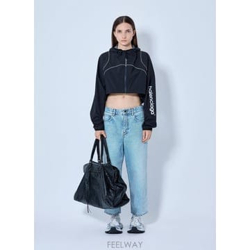 26 F/W 발렌시아가 크롭 후드 자켓 A0029X TUO41 100 B0112306119