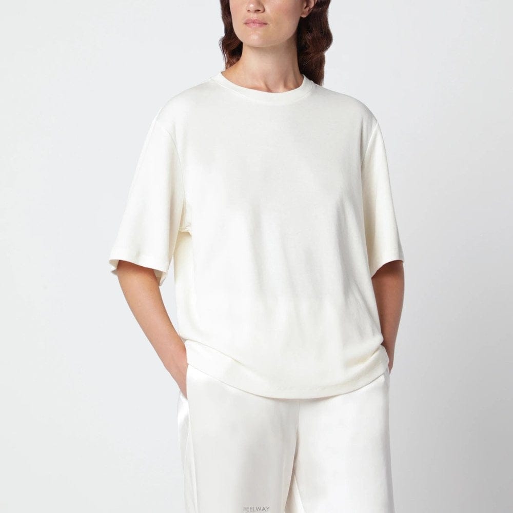 | Other Brand | 26 F/W ���� ũ�� ��ư & ������� Ƽ���� 421-20-208C B005229296126 F/W ���� ũ�� ��ư & ������� Ƽ���� 421-20-208C B0