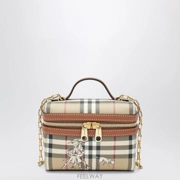 26 F/W 버버리 베이지 체크 MATES 미니 베니티 백 81325 B0052306313