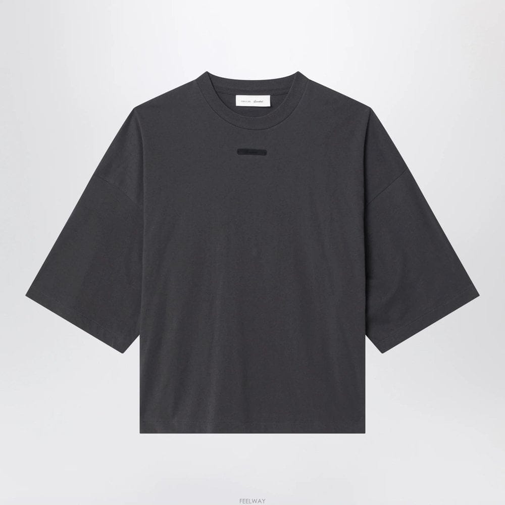 Fear of God 26 S/S �Ǿ� ���� �� IRON �׷��� ��ư MERCH Ƽ���� R B005230661726 S/S �Ǿ� ���� �� IRON �׷��� ��ư MERCH Ƽ���� R B0