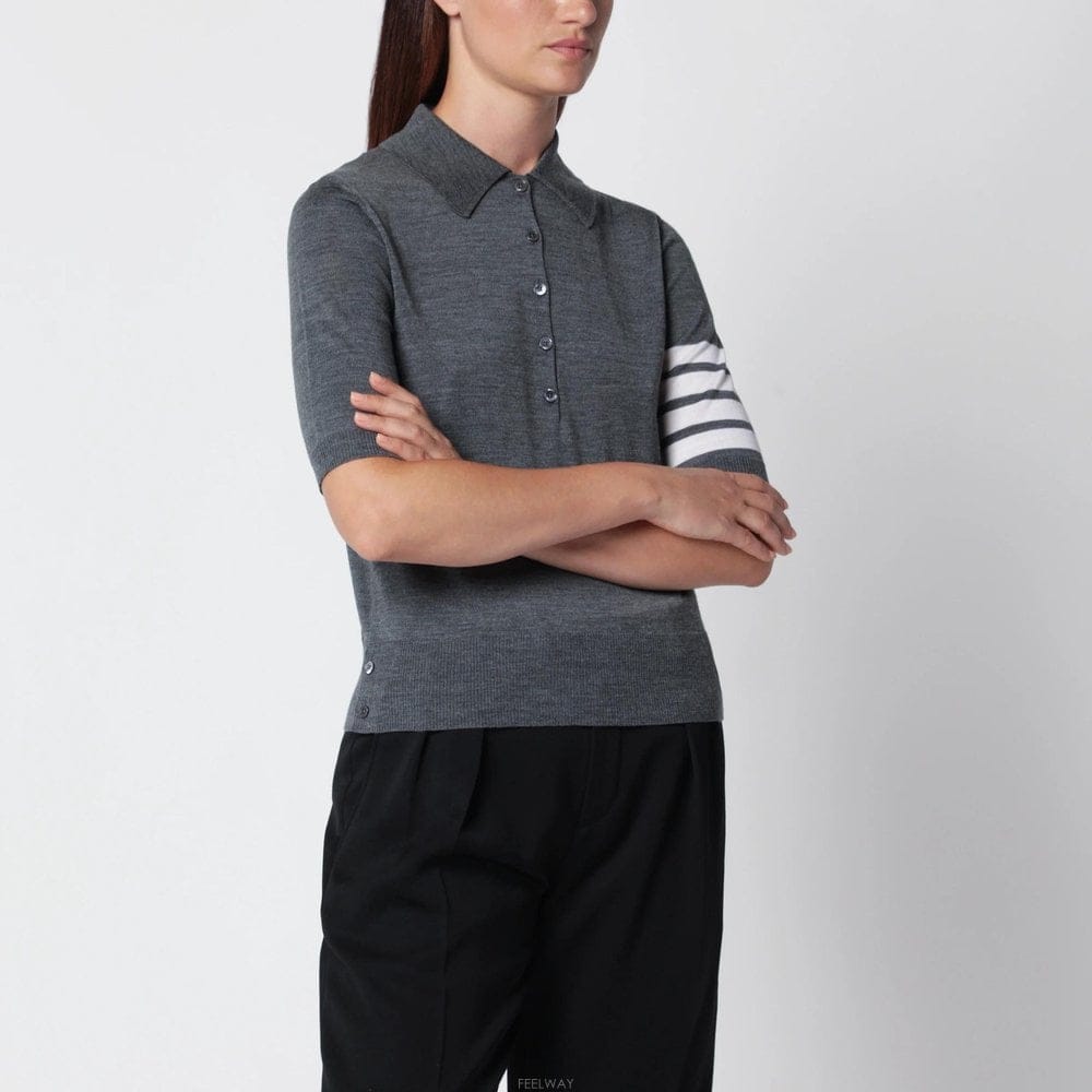 Thom Browne 26 F/W �� ���� �̵�� �׷��� 4�� ���� ���� �� ���� �� F B005230671926 F/W �� ���� �̵�� �׷��� 4�� ���� ���� �� ���� 