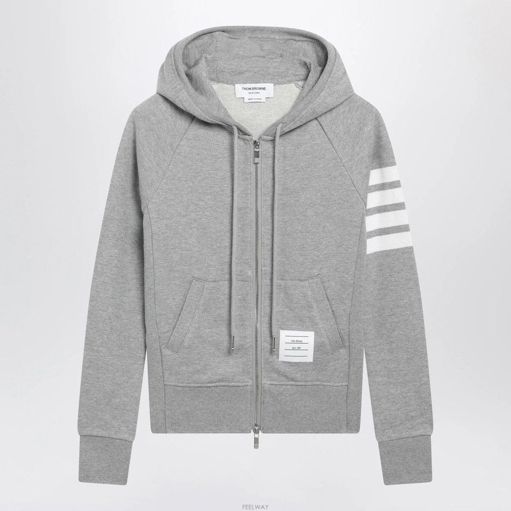 Thom Browne 26 F/W �� ���� ����Ʈ �׷��� Ŭ���� ������ ��ư ������ FJ B005230672526 F/W �� ���� ����Ʈ �׷��� Ŭ���� ������ ��ư ����