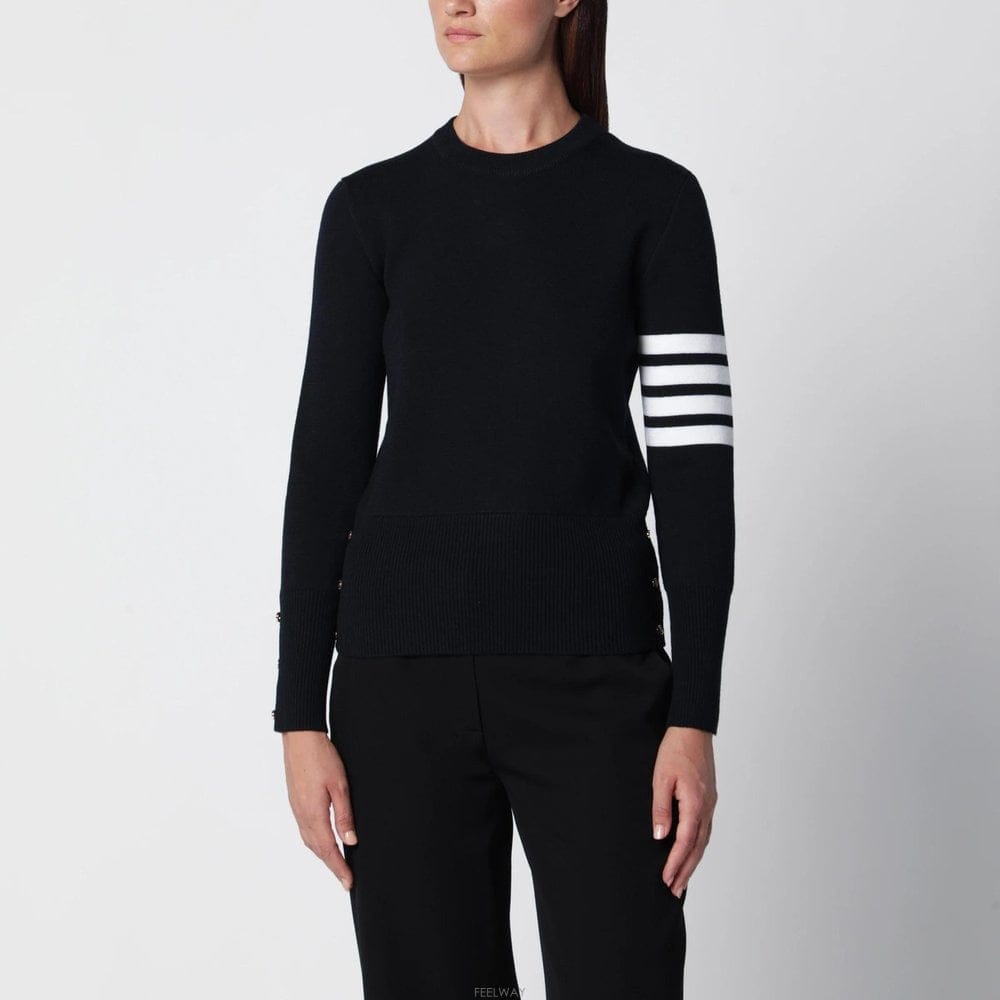 Thom Browne 26 F/W �� ���� ���̺� ���� 4�� ũ��� ������ �� �� FKA B005229297826 F/W �� ���� ���̺� ���� 4�� ũ��� ������ �� �� F