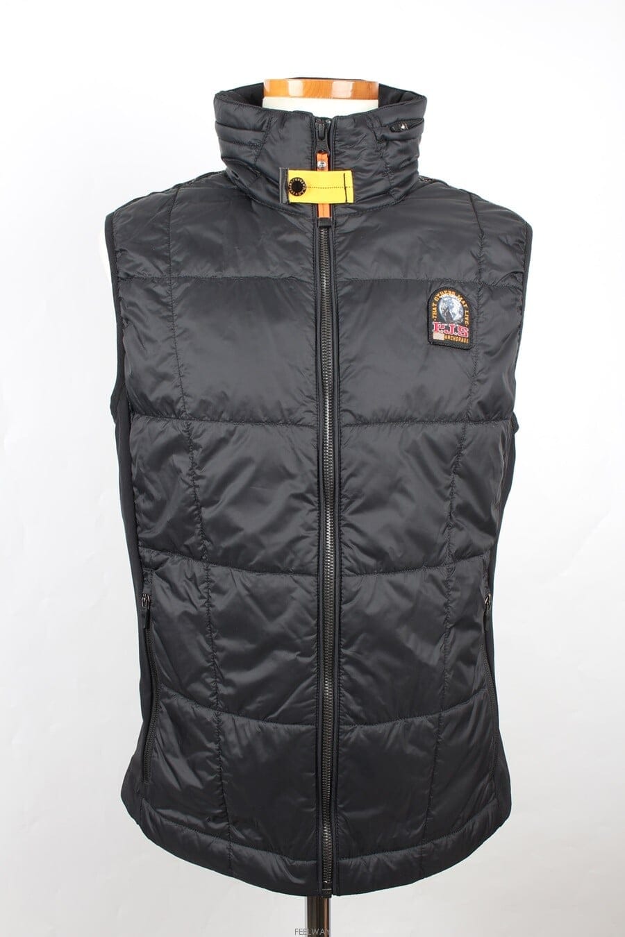 Parajumpers �Ķ����۽� ����淮�е������Ķ����۽� ����淮�е�����